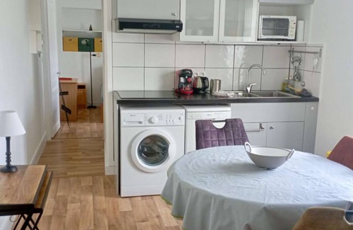 Asnelles Apartment | Appartement Proche de la Plage - Wifi, Bien Agencé