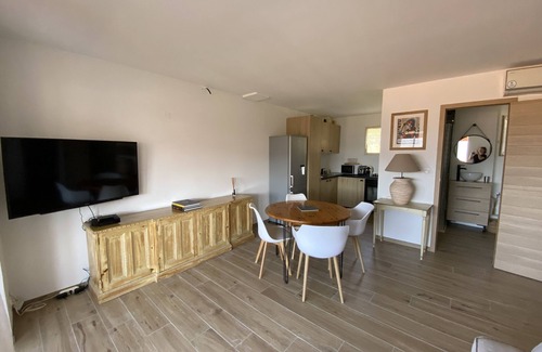 Lama Apartment | Appartement Rénové à Deux pas du Village de Lama - Grande Terrasse Avec vue