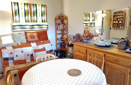 La Joue du Loup Apartment | Appartement rénové 3 pièces avec garage - La Joue du Loup - FR-1-504-158