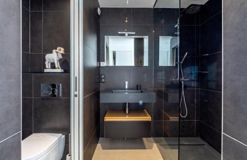 Tignes le Lac Apartment | Appartement rénové, 5 pièces, skis aux pieds avec balcon et WIFI - FR-1-502-364