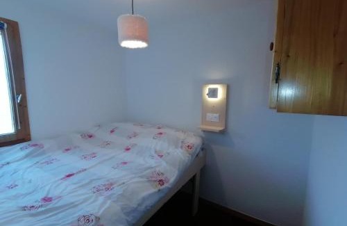Montalbert Apartment | Appartement rénové en pleine montagne avec accès direct aux pistes - FR-1-181-2829