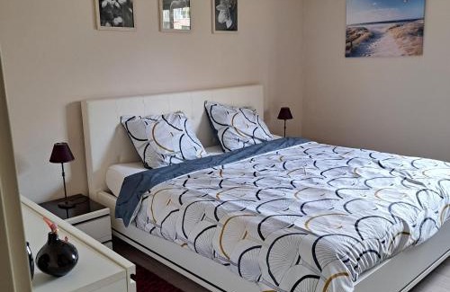 Sint-Idesbald Apartment | Appartement Residentie Amadeus met garage
