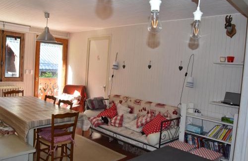 Pralognan-la-Vanoise Apartment | Appartement spacieux 4 pièces, proche commerces et téléphérique, idéal familles, Pralognan-la-Vanoise - FR-1-464-156