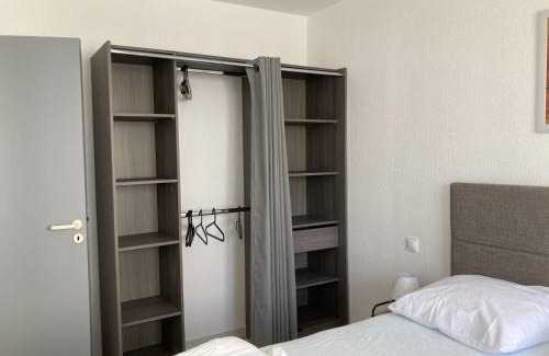 Les Arenes Apartment | Appartement T2 lumineux et moderne avec parking - 4VOIL245 -