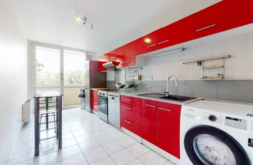 Cergy Apartment | Appartement T3 au Cœur D'une Résidence Arborée