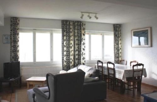 Ambleteuse Apartment | Appartement T3 avec terrasse, parking et wifi à Ambleteuse - FR-1-376-18