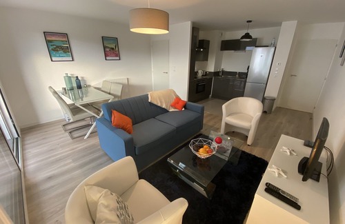 Arzon Apartment | Appartement T3 neuf - Arzon Bourg - Port du Crouesty & Port Navalo