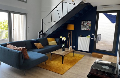 Bassins a Flot Condo | Appartement Tout Confort Dans Bordeaux