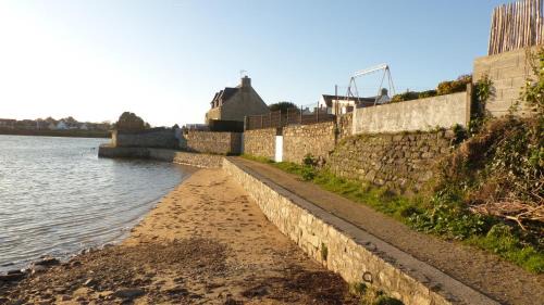 Plouhinec Apartment | Appartement tout confort avec vue sur mer