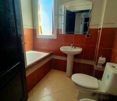 M'diq Apartment | Appartement vue sur piscine lilia aljabal