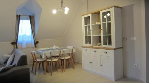 Zalacsany Apartment | Appartment Kastelo Victoria