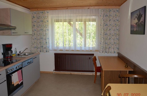 Aurach am Hongar Apartment | Appartment Zi 5 u. 6 - Ruheoase in der Natur Nahe am Attersee
