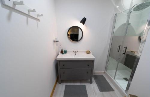 Thermal Apartment | AppartUnique - Chez Helder, la Suite