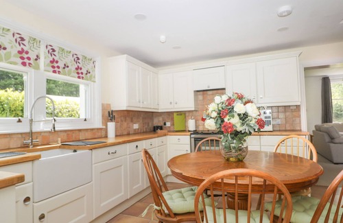 Cloughton House | APPLEGARTH, pet friendly, character holiday cottage in Cloughton