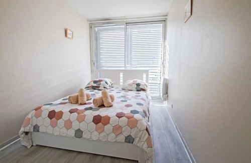 Pres d'Arenes Apartment | Appt intime, Près d'Arènes, 10min centre, WIFI