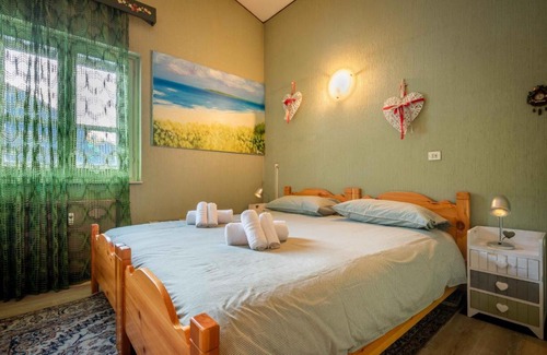 Aprica Apartment | Aprica tre minuti dalle piste wifi comodo per 4 ospiti molto caratteristico