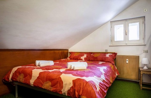 Aprica Apartment | Aprica tre minuti dalle piste wifi comodo per 4 ospiti molto caratteristico