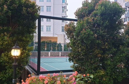 Old Jakarta Apartment | Aprtemen Pantai mutiara Tower Damar