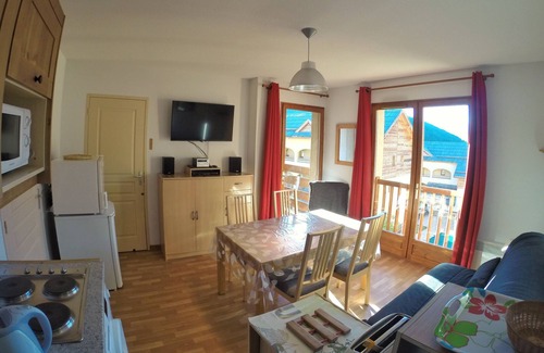 Arvieux Apartment | APT * 4 people, the slopes at the end of the skis, the swimming pool within reach