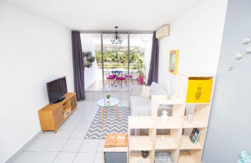 St Gilles-les-Bains Apartment | Apt 5 min à pied centre ville