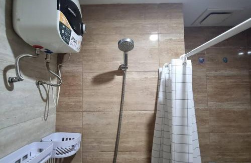 Ciputat Apartment | Apt Breeze Bintaro 1BR with Pool, Wi-Fi and Netflix by Damaresa