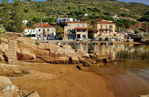 Giglio Campese Apartment | Apt. Calbugina with a sea view - Villa Manzoni