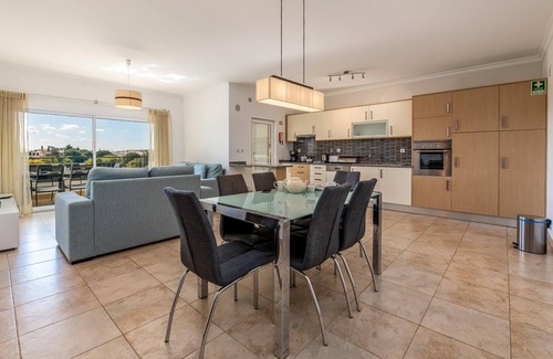 Lagos Apartment | Apt. Casa Ancora, with pool and 3m drive to the beach