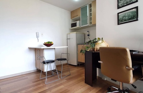 Consolacao House | Apt close to Paulista Ave. AC & balcony on 13th F