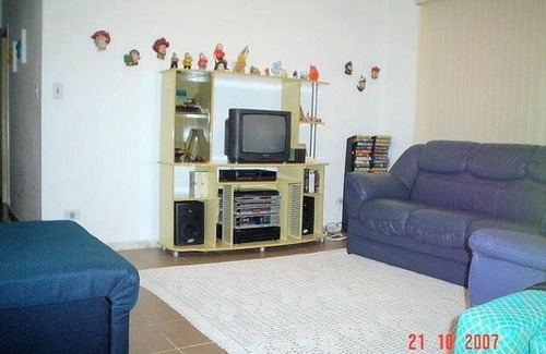Jardim Belmar Apartment | Apt. Guarujá-Enseada season - 3 bedrooms, one suite, for up to 8 people