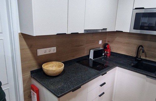 Vale de Carro Apartment | Apt near Falesia beach, fully equipped on ground floor for 6 people, adults children.