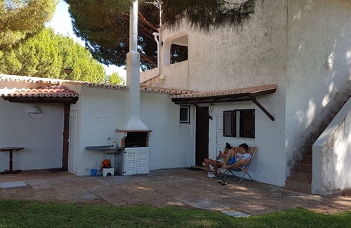 Vale de Carro Apartment | Apt near Falesia beach, fully equipped on ground floor for 6 people, adults children.