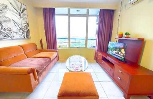 Jatinegara Apartment | Apt patria park 2br cozy by LuckyStay