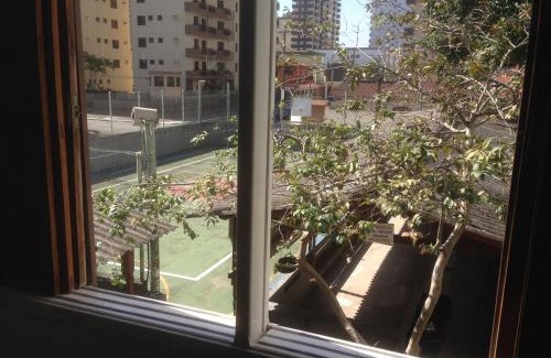 Caicara House | Apto 2 quartos em Condomínio com quadra a 50m da areia da Praia