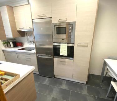 Lugo Apartment | APTO CÉNTRICO ARENAL FAMILY, PARKING GRATIS