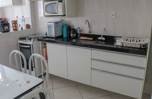 Vila Assuncao Apartment | Apto com wi-fi, ar cond. e garagem à 100m da praia