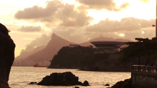 Inga Apartment | Apto Niterói aluga-se 1 quarto