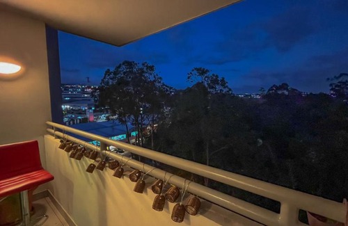 Heredia Apartment | Apto Verde con vista a la ciudad + Piscina + Gym + Seguridad