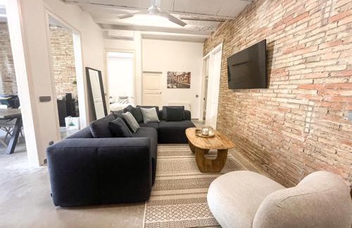 Barri Vell Apartment | Aptw Pool in heart of old town