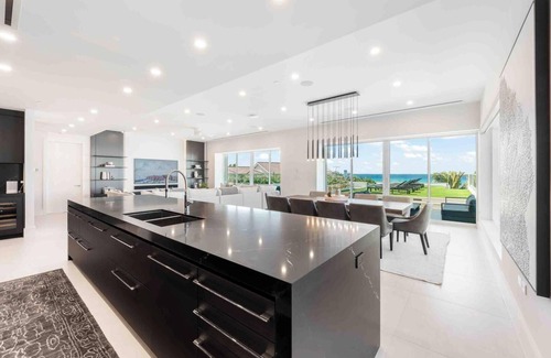 Seven Mile Beach Condo | Aqua #2: Full-Floor Luxury Condo on 7Mile Beach w/Oceanfront Terrace, Private Ho