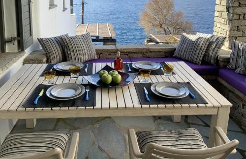 Vourkari House | Aqua Blue, only 100 meters from the beach of Gialiskari