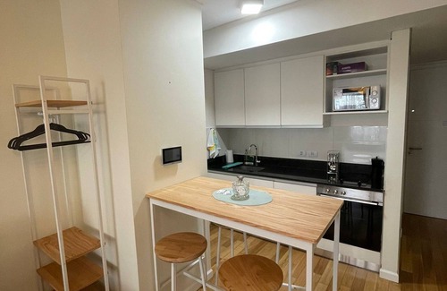 Villa Crespo House | Aqua E&GApartments. Palermo Queens