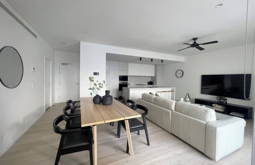 Shell Cove Apartment | Aqua Marinus - NEW Luxury 3 bedroom waterfront Apartment at Shell Cove NSW 2529