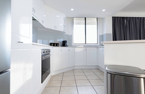 Airlie Beach Apartment | Aqua on the Edge - Ocean View