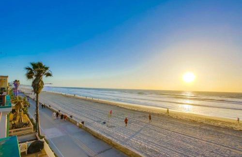 Mission Beach House | Aqua
