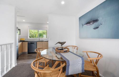 Sapphire Beach Apartment | Aqualuna Beach Resort Unit 47