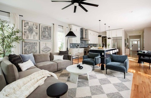 East Atlanta Apartment | Aquarius Rising by Minty Living