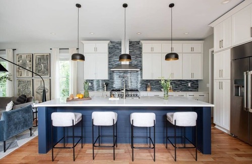 East Atlanta Apartment | Aquarius Rising by Minty Living