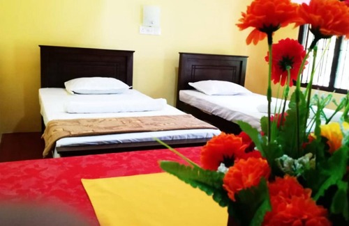 Kimbissa House | Araliya self Cooking Resort- Dambulla Unit 5 #Family room