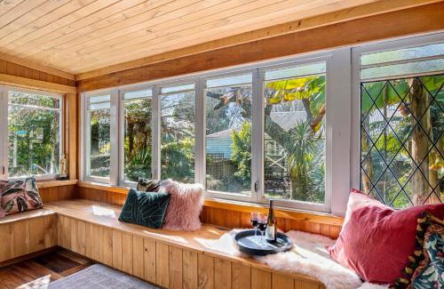 Mapua House | Aranui palms - Mapua Holiday Home