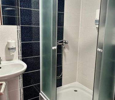 Sindominic Bed & Breakfast | Aranykakas étterem és panzió